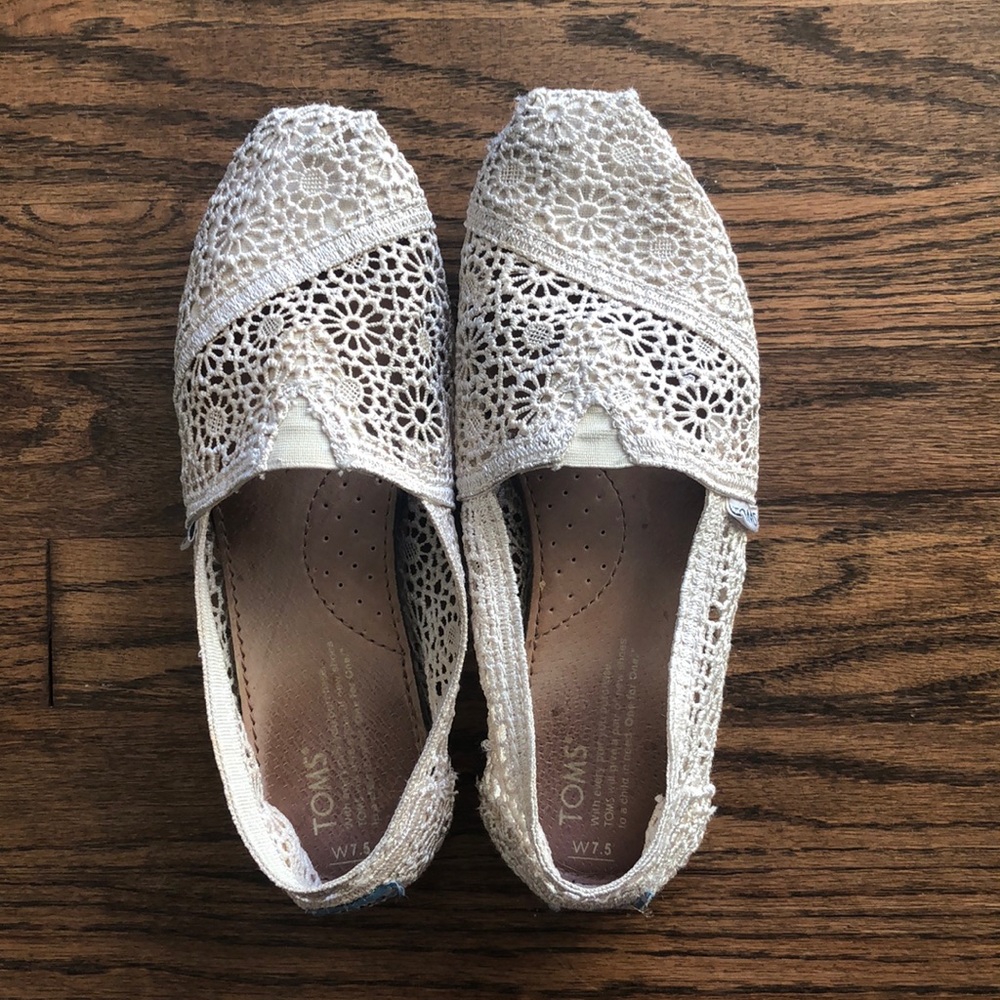 Toms cream crocheted Classics